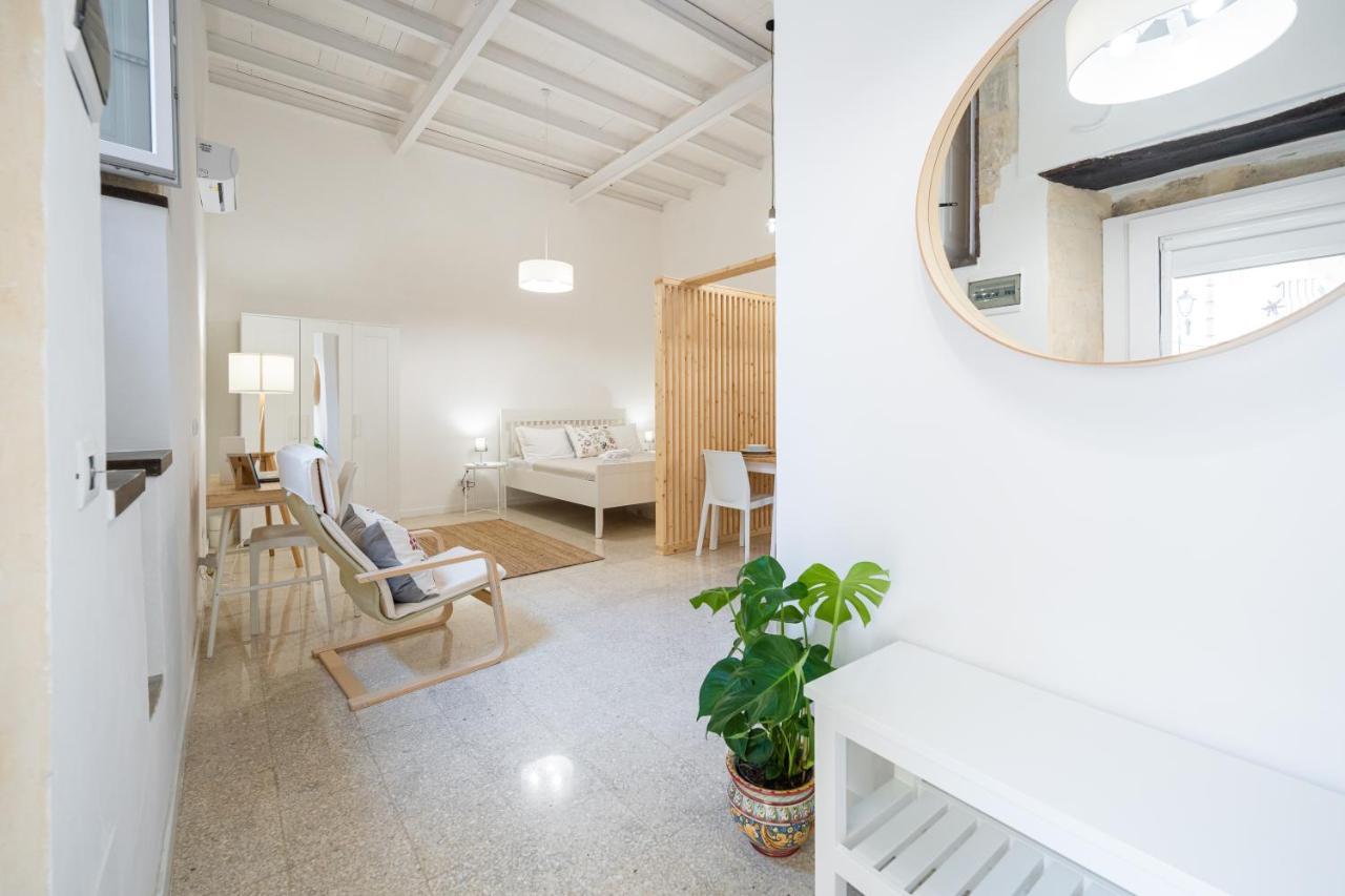 דירות סירקוזה Cortile Santa Teresa מראה חיצוני תמונה