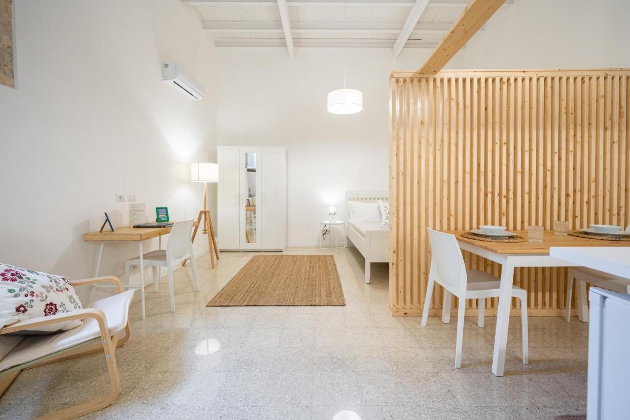 דירות סירקוזה Cortile Santa Teresa מראה חיצוני תמונה